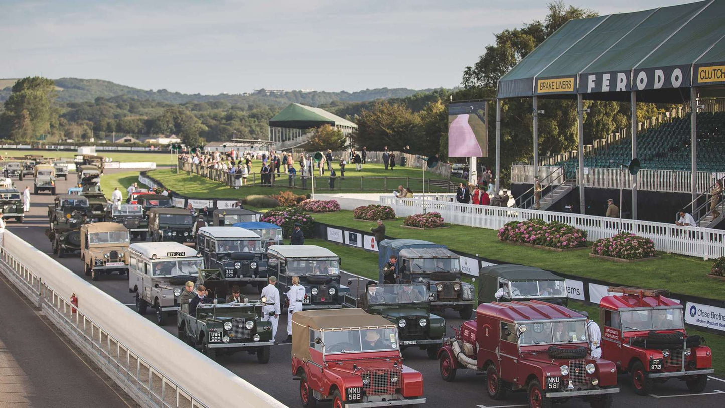 Land Rovers 'out' of London - Goodwood Breakfast Meet