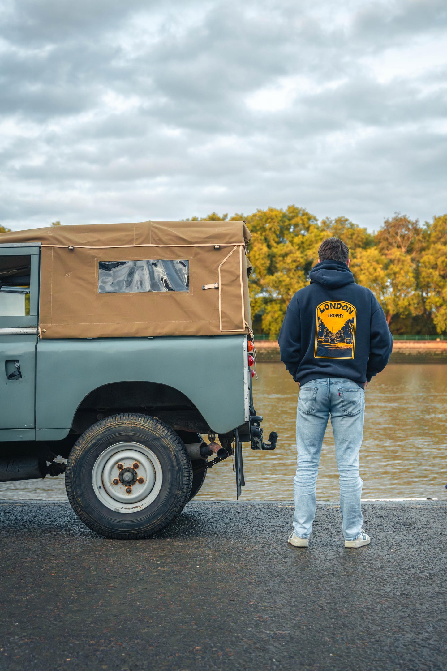 Limited Run 'London Trophy' Hoodie | Navy