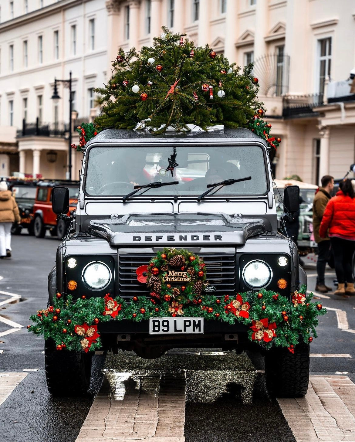 Land Rovers of London Christmas Meet 2025 - Sponsored by The OUT & Pivotal